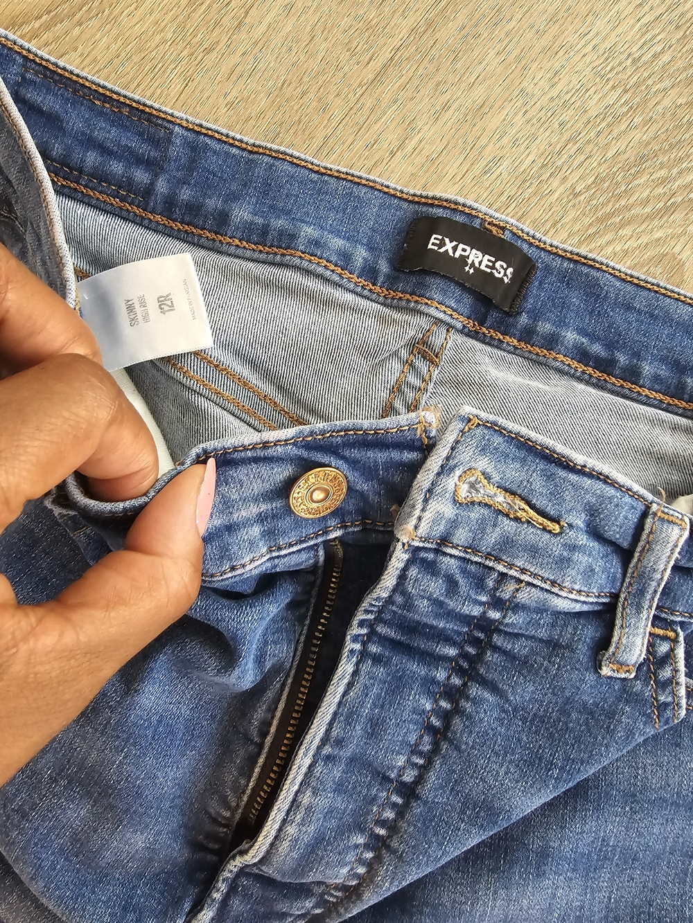 Express Women's Blue Denim Jeans